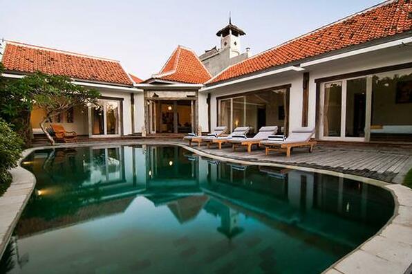 4 Bedroom Villa Last Min Deal 50 + Off - Photo2