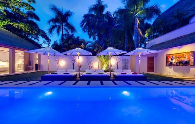4-Br Luxury Elegance Pool Villa Seminyak