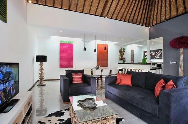4br Villa Capri Prime Spot Seminyak - Photo4