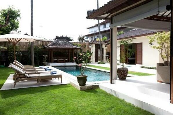 A1 - Spacious Family 4Bed Villa Seminyak - Photo4