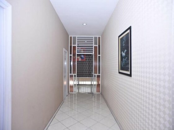 Airy Seminyak Sunset Road 89 Bali - Photo4