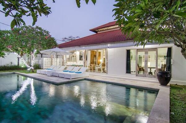 Amazing Luxury Seminyak 5 mins to beach - Photo4