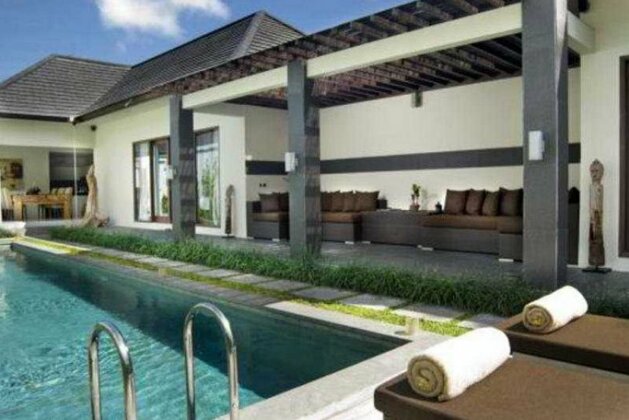Angel Villa Seminyak - Photo5