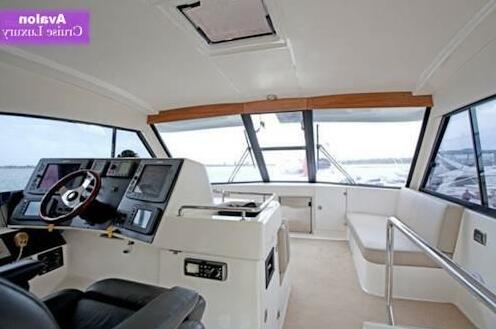 Avalon Luxury Yacht - Photo5