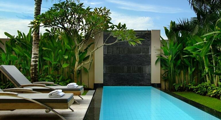 Bali Island Villas & Spa - Photo5