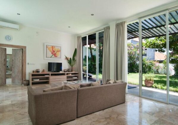 Bali Jardin Villa Seminyak - Photo2
