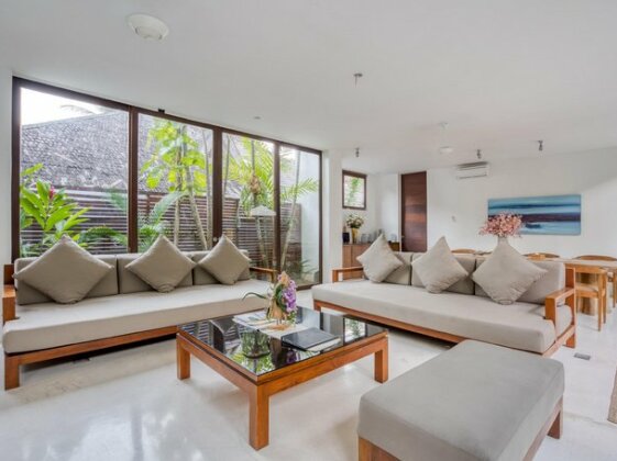 Beach Axis Villa - Photo3