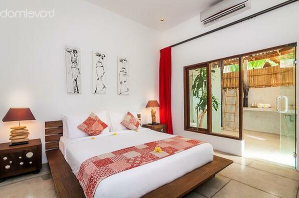 Beautiful 4 Bedroom Villa Oberoi - Photo4