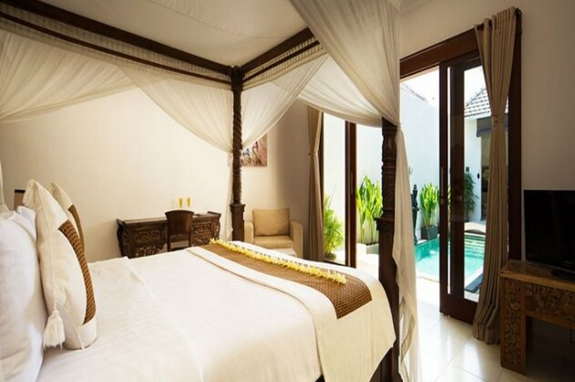 Bella Villa Seminyak - Photo3