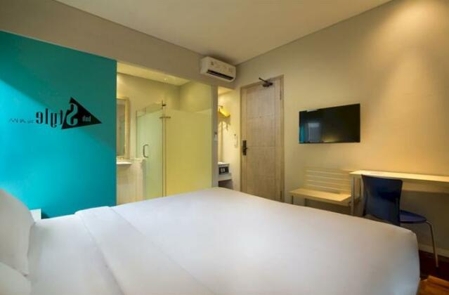 Bnb Style Hotel Seminyak - Photo2