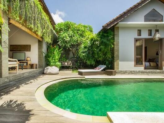 Charming 3 BR Villa in Seminyak 46 - Photo4