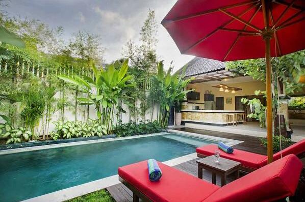 Charming Traditional Villa in Seminyak - Photo2