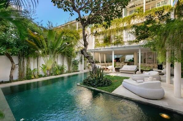 D5 - 5Bed Luxurious Villa Near Seminyak - Photo2
