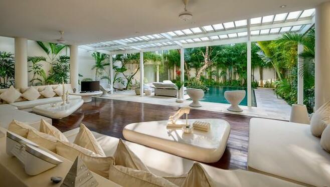 D5 - 5Bed Luxurious Villa Near Seminyak - Photo4
