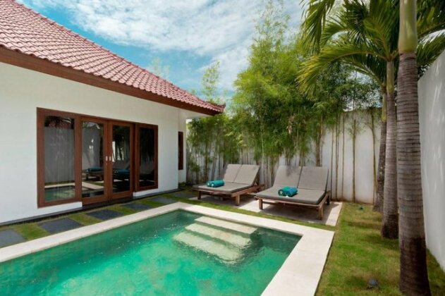 Damai Lestari - Fave Seminyak Villa - Photo4