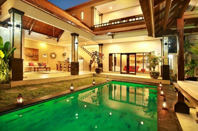 De Liza Villa Seminyak Beachside - Photo2