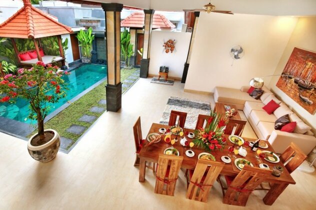 De Liza Villa Seminyak Beachside - Photo3