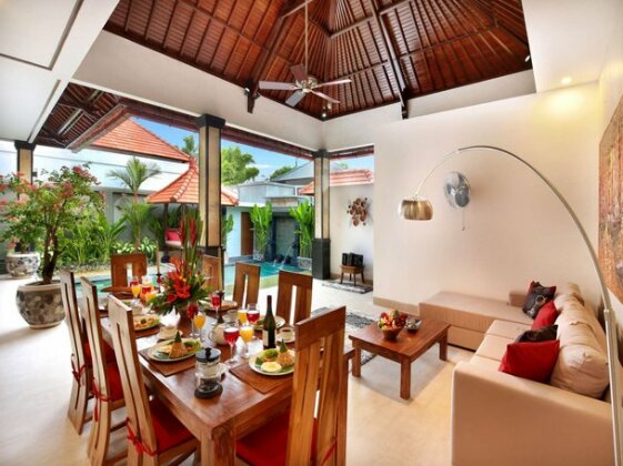 De Liza Villa Seminyak Beachside - Photo5