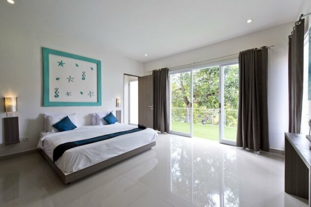 Del Mar Beach Villas-3 Bedroom Private Pool - Photo4