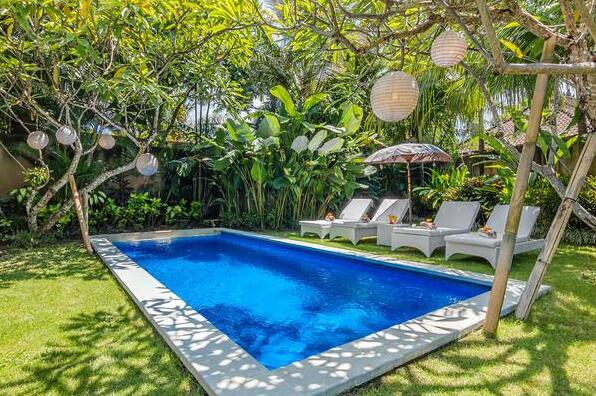 Deluxe 2 Bedroom Villa in Seminyak - Photo3