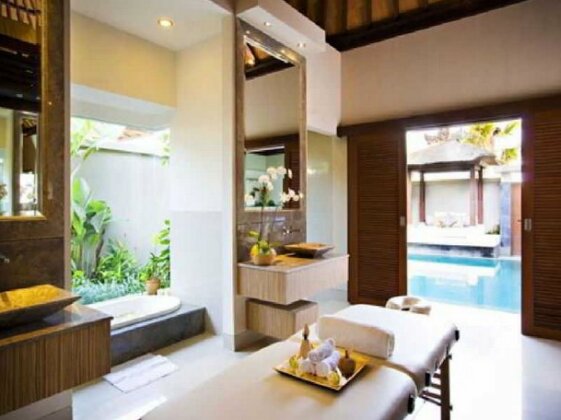 DISINI Luxury Spa Villas - Photo2