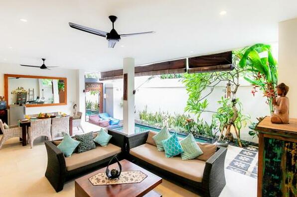 Double Units A 2Bedroom Villa in Legian - Photo4