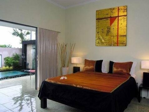 Drupadi Studio Apartments - Photo3