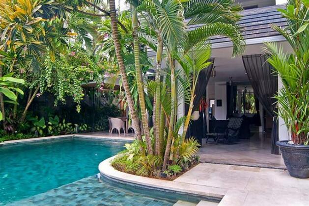 Esha Villa Seminyak - Photo3