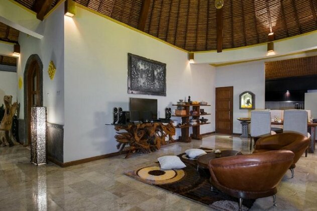 Esterin Seminyak - Photo4