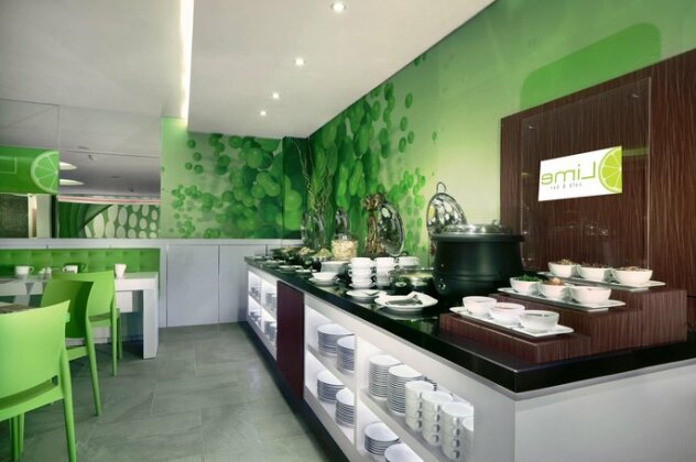 Favehotel Sunset Seminyak - Photo4