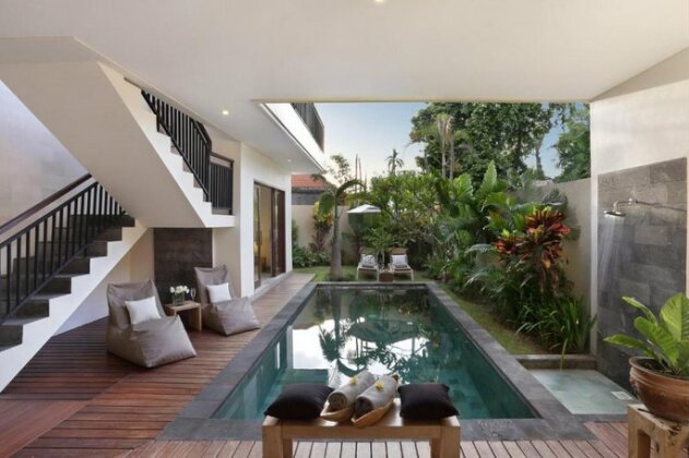 Goldflower Villa Seminyak - Photo4