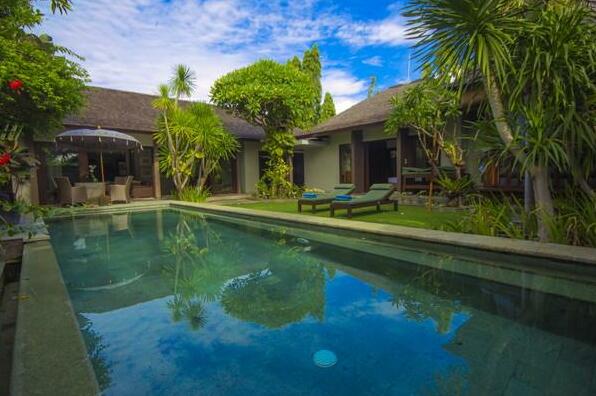 Green C 2 Bedroom Prime Villa - Seminyak - Photo2