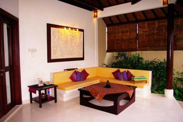 Heliconia Villa - Photo5