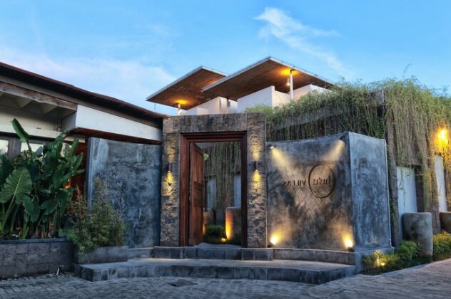 Hu'u Villas