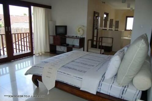 Joany Villas Bali - Photo3