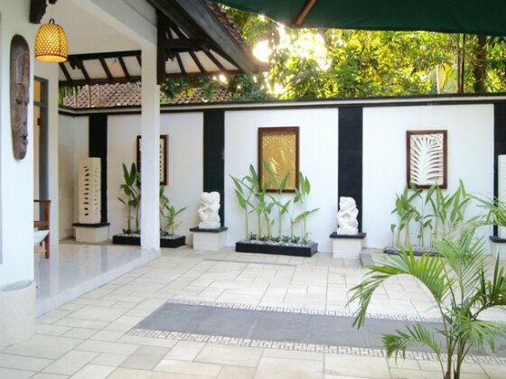 Jupiter Villa - Photo2