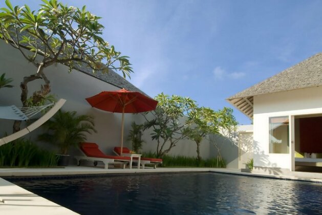 Kamuela Villas Seminyak - Photo4