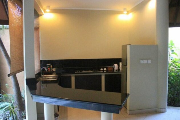 Kayumera Villa Seminyak - Photo2