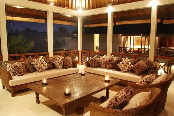 Kipi 4 Bedroom Villa Seminyak - Photo4