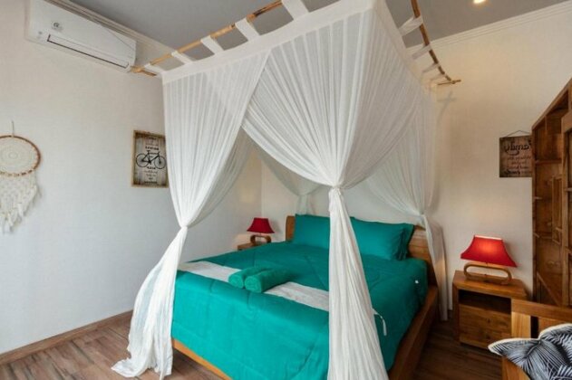 Kubu Guest House Seminyak - Photo5