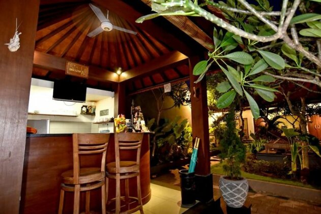 La House - Photo2