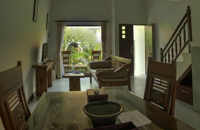 La House - Photo5