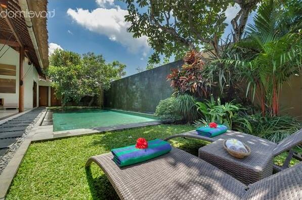 Lumut 2 Bedroom Eat St Seminyak - Photo5