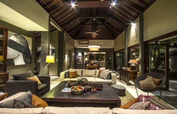 Luxury 3 Bedroom Large Pool Villa Tiga - Photo3