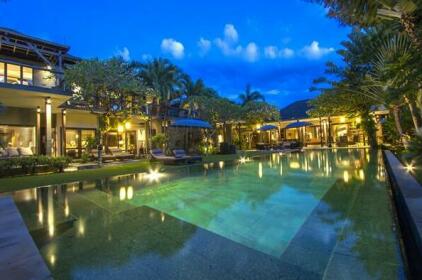Luxury 3 Bedroom Large Pool Villa Tiga