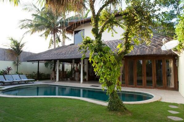 Luxury 3 Bedroom Villa - Photo2