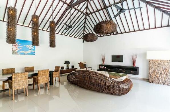 Luxury Complex 6 br in Oberoi/Seminyak - Photo5