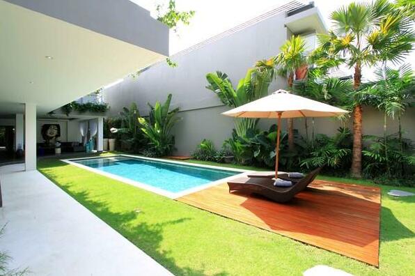 Modern 3 Bedroom Villa in Seminyak - Photo3