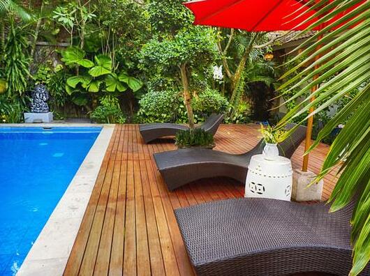 NEW White Star 3BR Villa Center Seminyak - Photo5