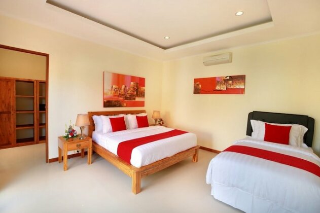 Nicola Villa Seminyak Beachside - Photo3
